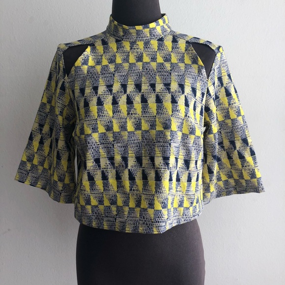Mustard Seed Tops - Mustard Seed sz S geo print crop blouse